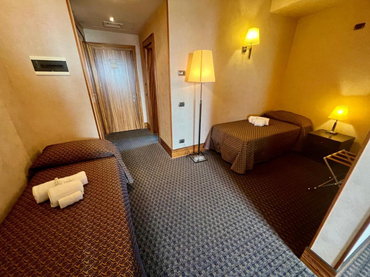 Hotel La Fenice Belpasso Luaran gambar